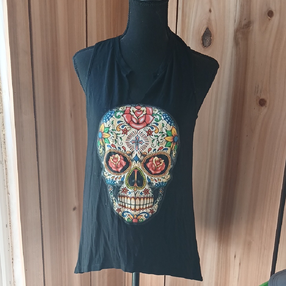 G.I.L.I. Black Muscle Tee Sleek Top